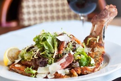 pet friendly restaurant in the hamptons